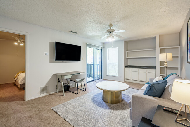 Foto del edificio - 2170 Thousand Oaks Dr