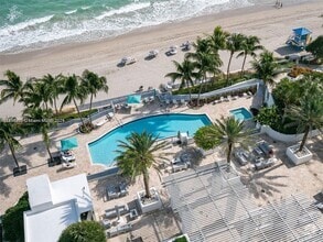Building Photo - 3535 S Ocean Dr