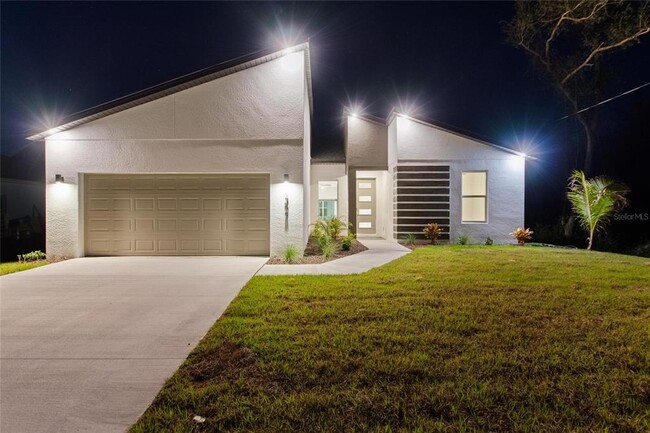 Building Photo - 3473 S San Mateo Dr