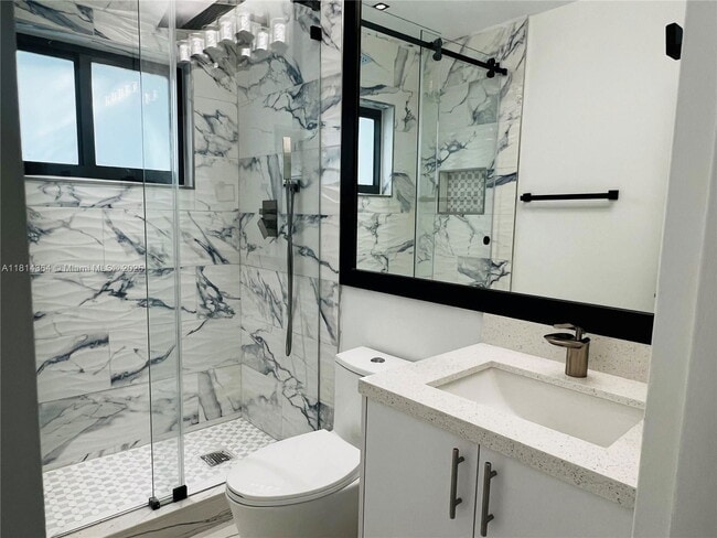 Building Photo - 1155 102nd St