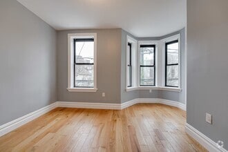 Building Photo - 532 38th St