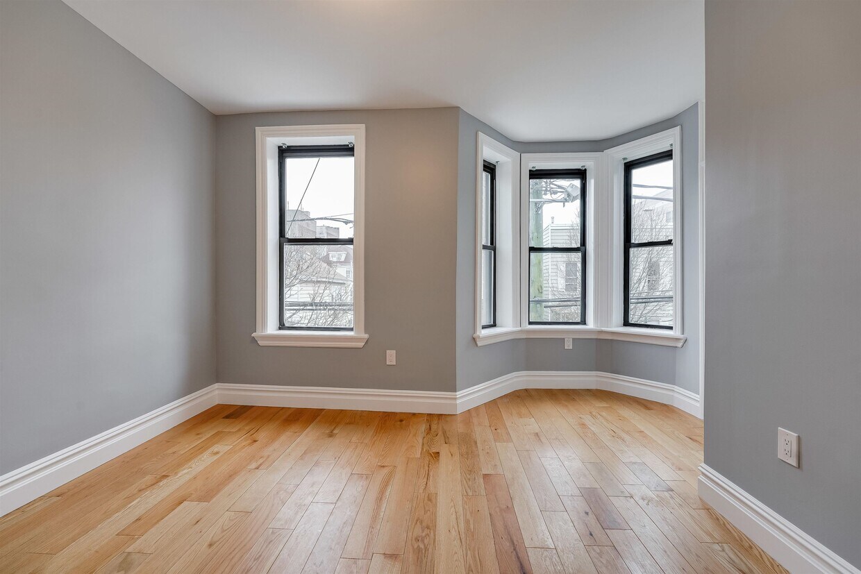 Foto principal - 532 38th St