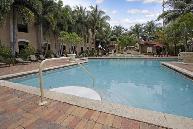 Foto del edificio - 616 Clearwater Park Rd