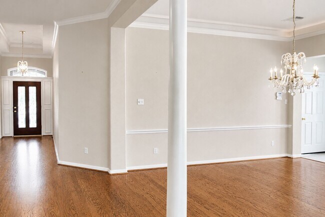 Foto del edificio - 16415 Burham Park Dr