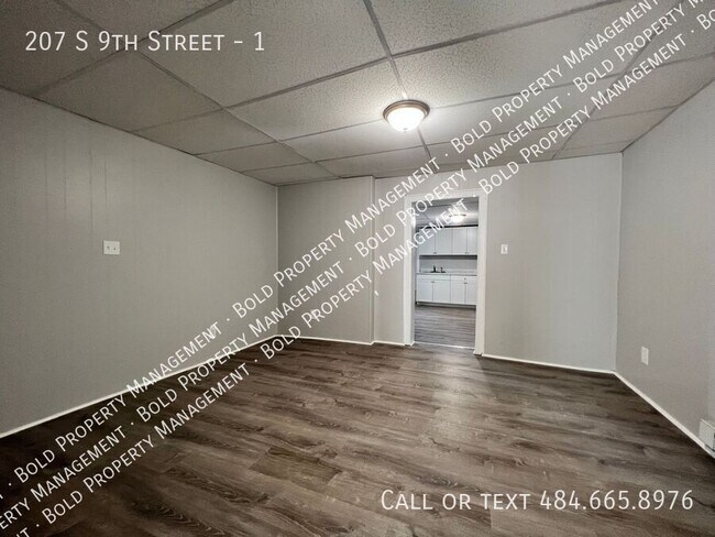 Foto del edificio - 207 S 9th St
