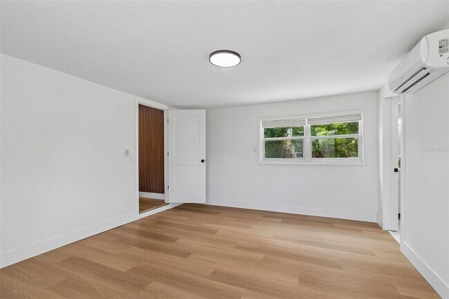 Foto del edificio - 517 Hampton Ave NE