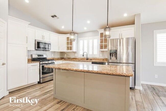 Foto del edificio - 4506 W Park St