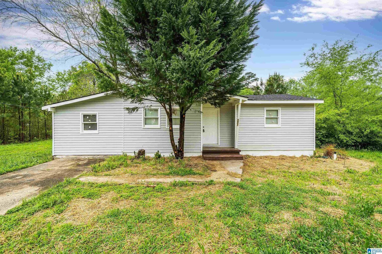 5821 Cruce Rd, Adamsville, AL 35005 House Rental in Adamsville, AL