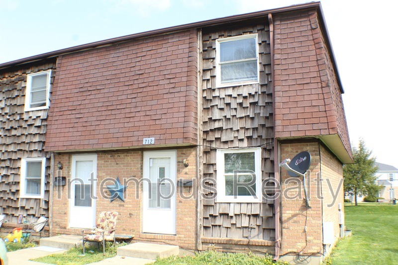 Primary Photo - 712 W Light St