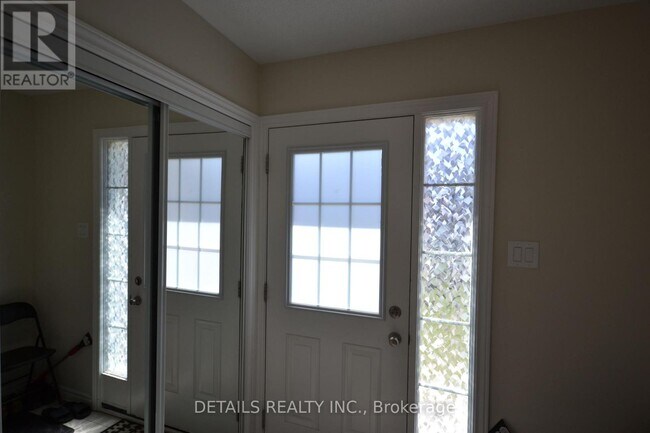 Building Photo - 711 Juneberry Ln