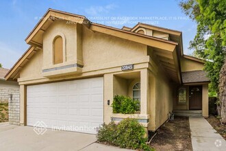 Building Photo - 22845 Tamarack Ln