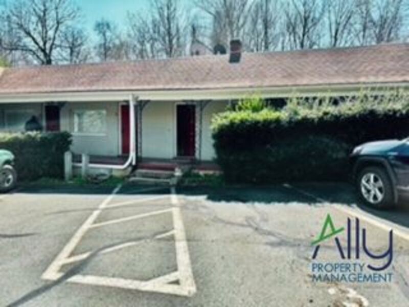 Primary Photo - 638 Ivy Hill Ln