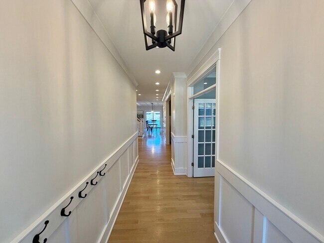 Foto del edificio - 4524 Sterling Rd