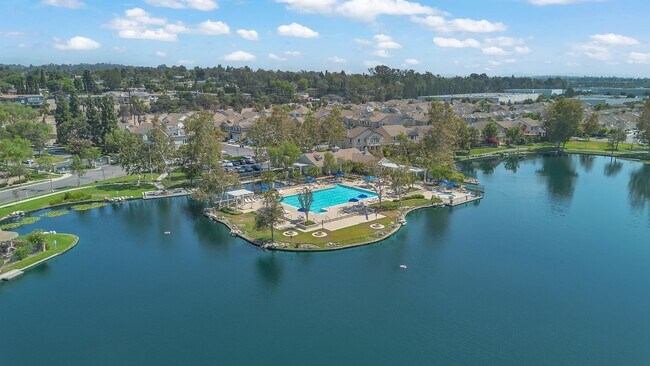 Foto del edificio - 10 Clearwater Cove