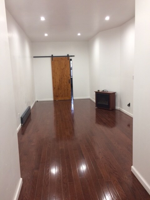 Building Photo - 60 Himrod St