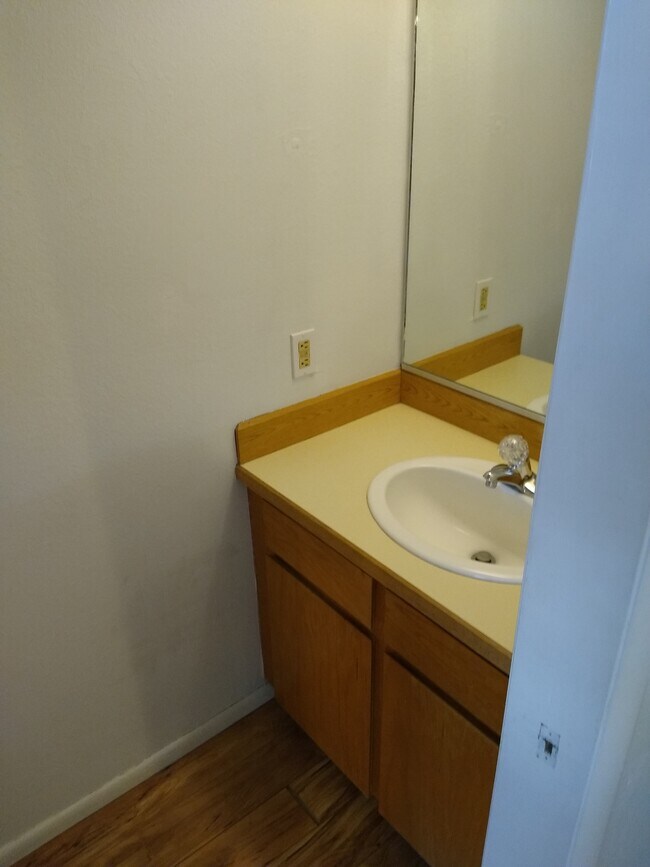 Foto del edificio - 101 N 1850 W