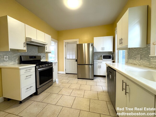 Photo - 24 Weld Hill St Apartment