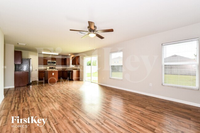 Foto del edificio - 1414 SW 11th St