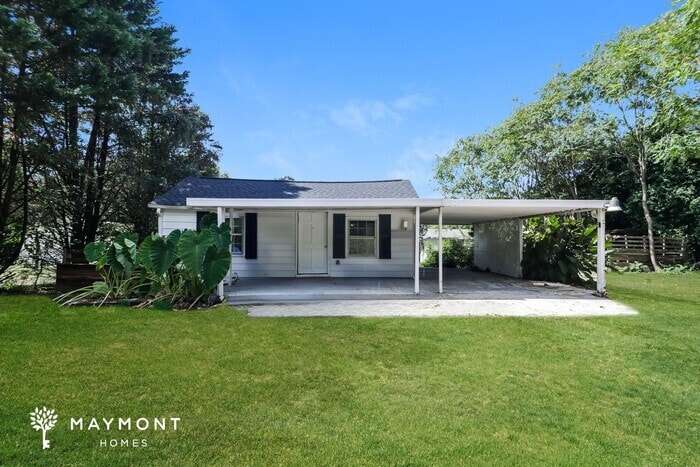 Primary Photo - 208 Bagwell St