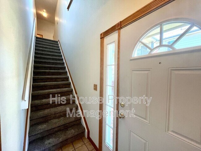 Building Photo - 5151 W 29th St