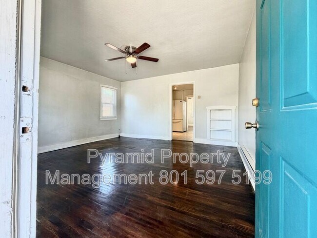 Foto del edificio - 181-181 Yale Ave S