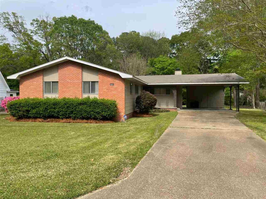 Foto principal - 5346 Jamaica Dr