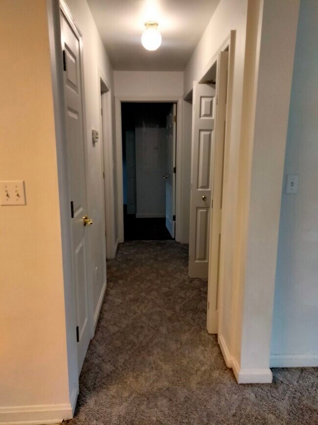 Building Photo - 845 Jefferson St