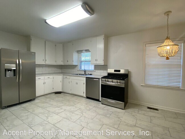Foto del edificio - 3 br, 2 bath House - 2161 South Owasso Place