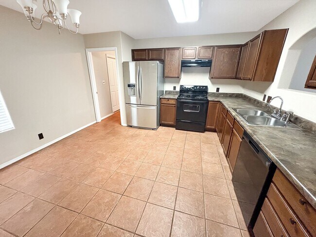 Foto del edificio - 1603 Marquis Ln