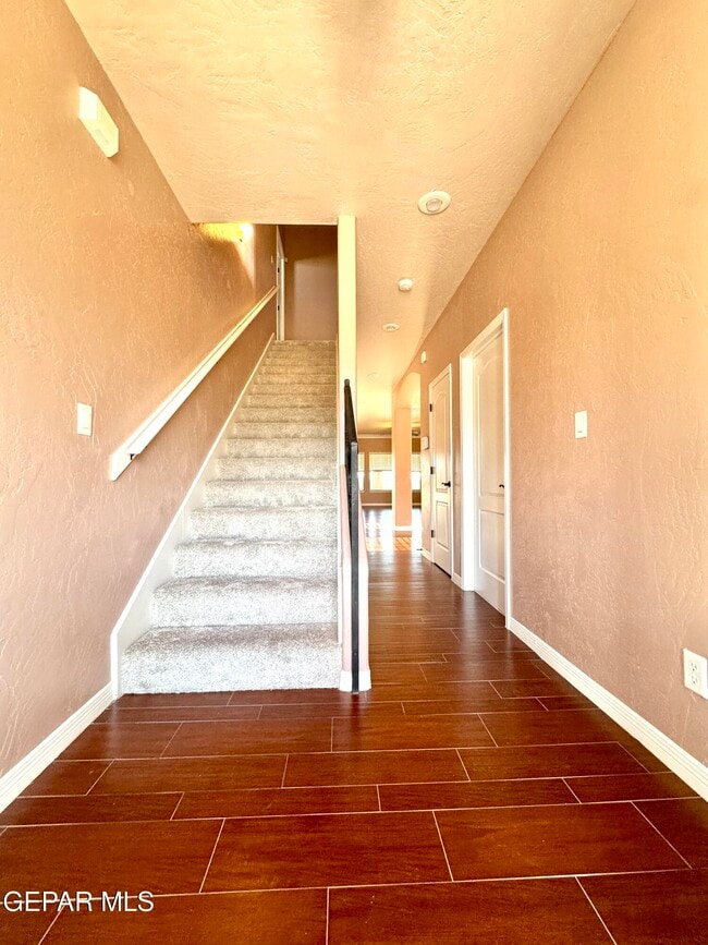 Building Photo - 5429 Pedro Lucero Dr