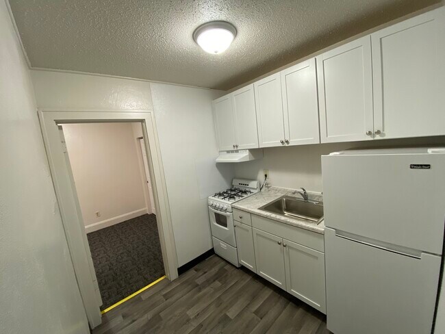 Foto del edificio - 1143 1st St NW