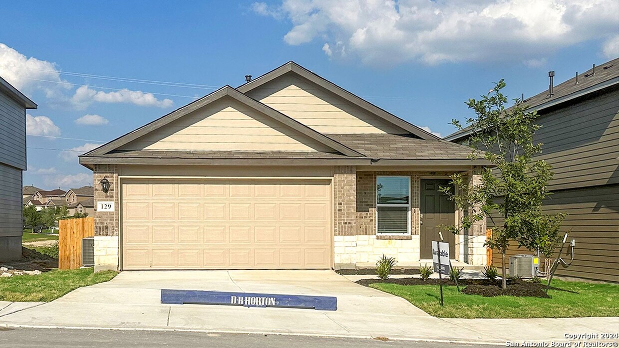 Primary Photo - New home built in 2024 in Redbird Ranch 3/...