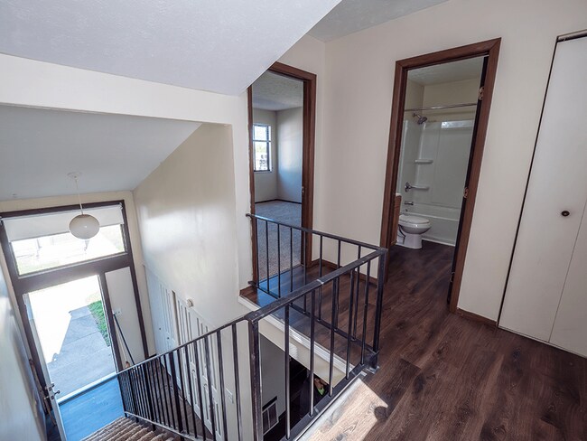 Casas adosadas disponibles - Oakwood Village