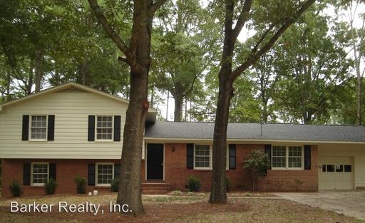 Primary Photo - 1211 Maple Ave
