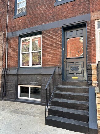 Building Photo - 2137 S 15th St