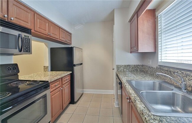 Foto del edificio - South Tampa Condo - Available April 1st