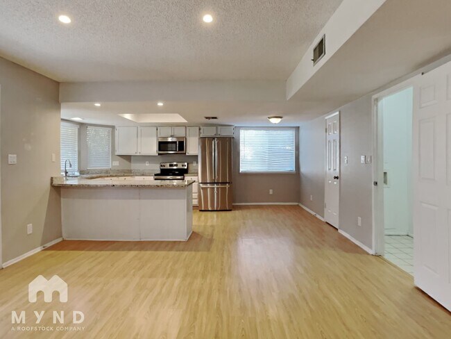 Foto del edificio - 19028 N 7th Dr