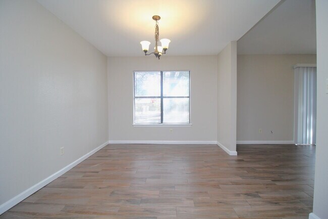Foto del edificio - Option 2 (Lifestyle-Focused): Spacious & Stylish 3BR/2BA Home in Avondale Near NAS Pensacola | Va...