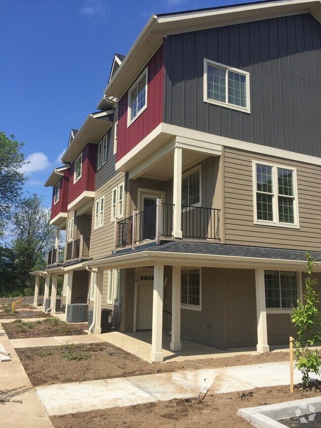 Building Photo - 1206 SW 53rd St