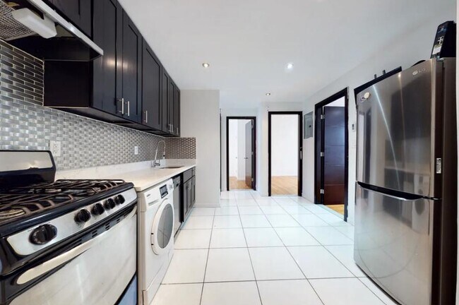 Amsterdam Avenue - Amsterdam Avenue Apartment