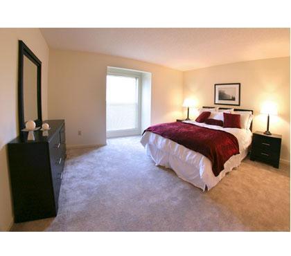 Master Bedroom - Wildwood Trace LLC