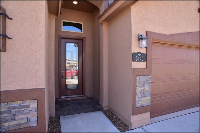 Building Photo - 5440 Limestone Dr