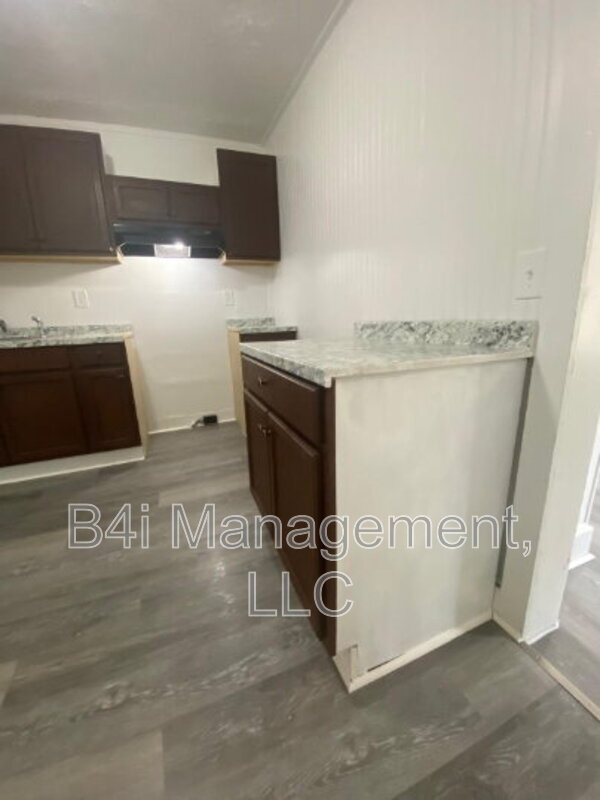 Foto del edificio - 511 Alford St