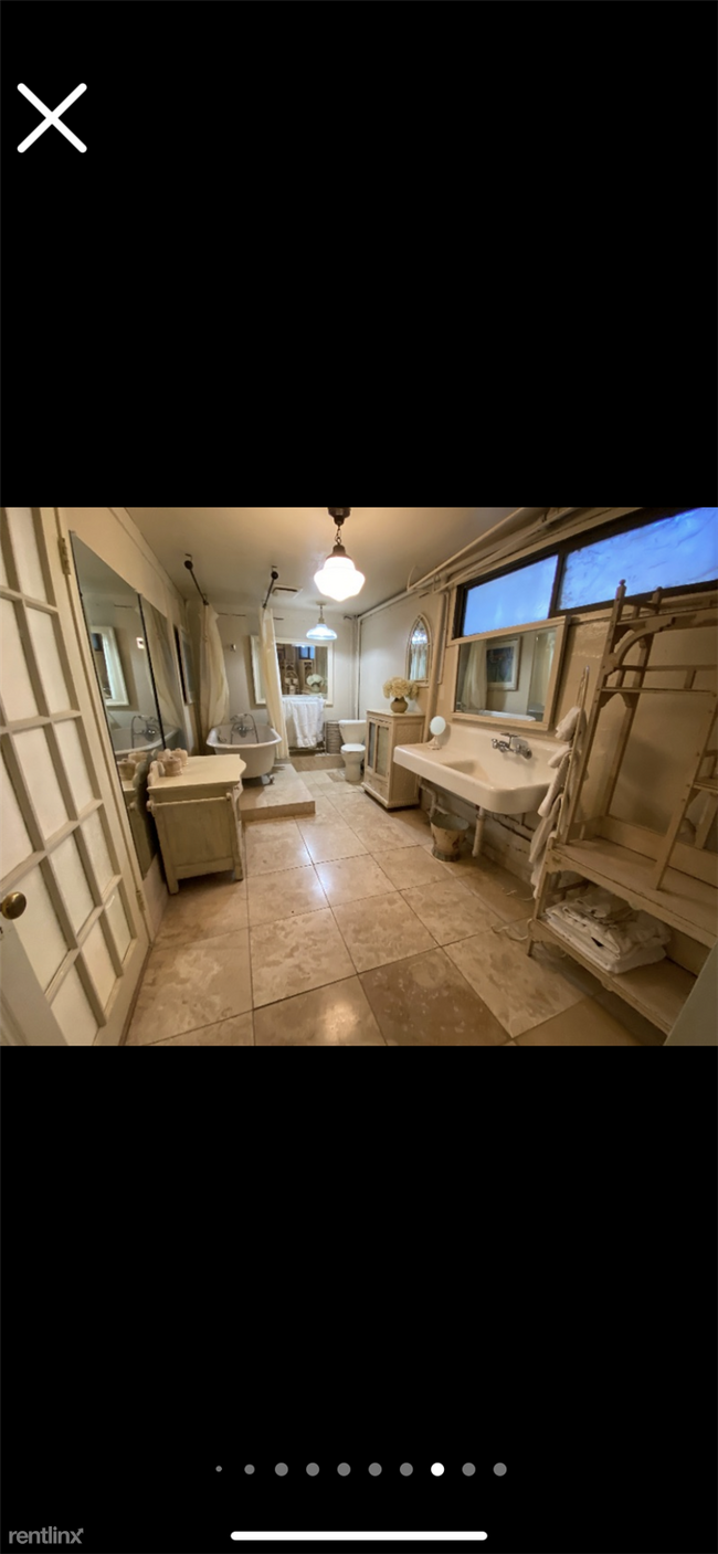 Building Photo - 1 br, 1 bath House - 3125 Southeast Van Wa...
