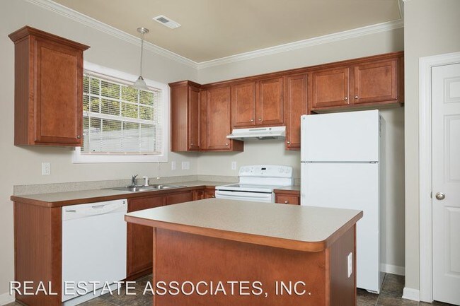 Building Photo - 3231 Ivey Wood Ln