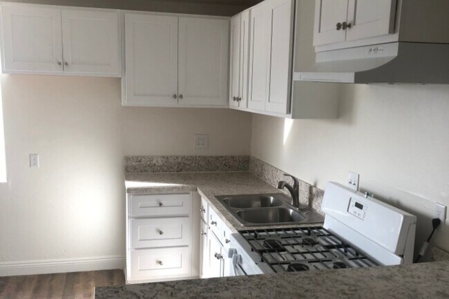 Foto del edificio - 17441 Koledo Ln