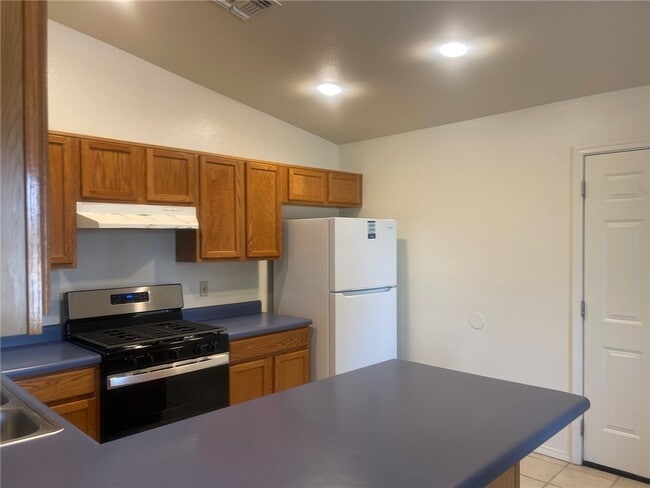 Building Photo - 2640 Simms Ave