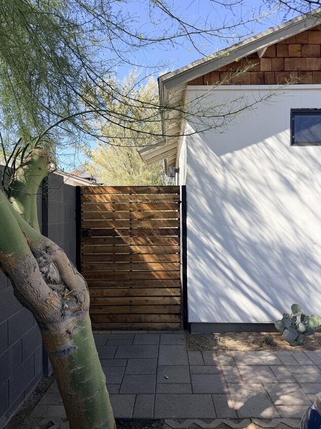 Photo - 1027 E McKinley St (Phoenix, AZ)