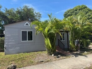 Building Photo - 1104 NW 64th St