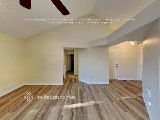 Building Photo - 7736 Halleys Dr